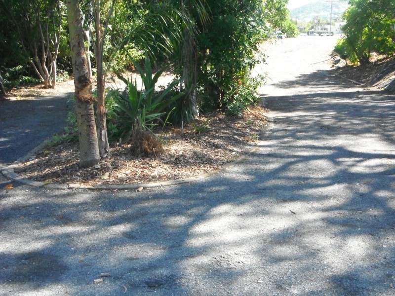 54 Poplar Street, Cooee Bay QLD 4703