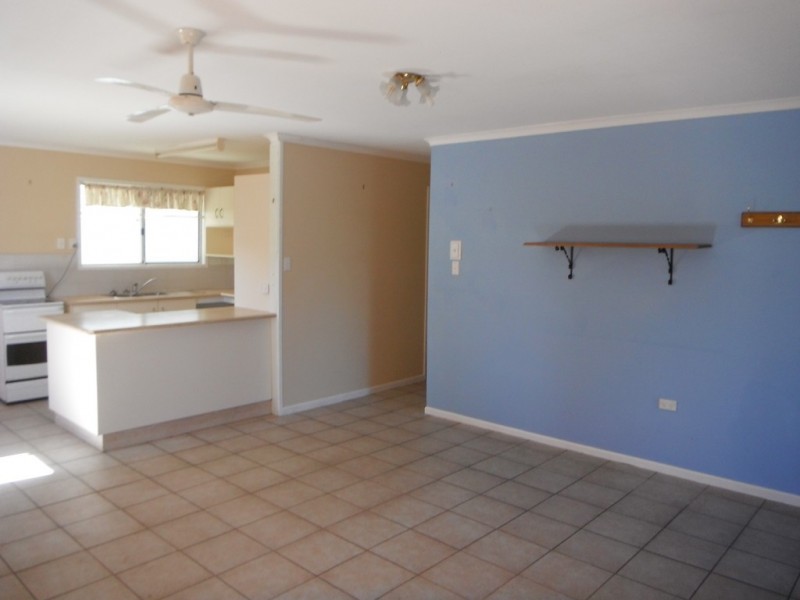 54 Poplar Street, Cooee Bay QLD 4703