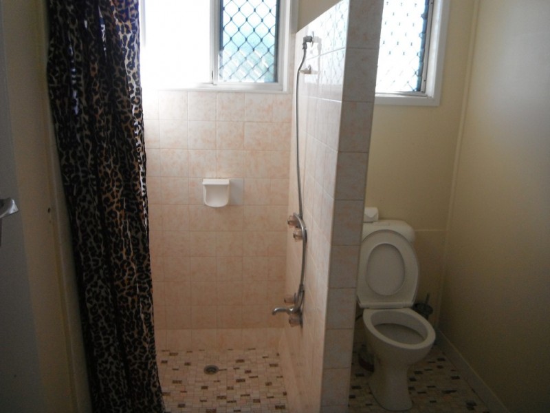 17 Wall Street, Cooee Bay QLD 4703