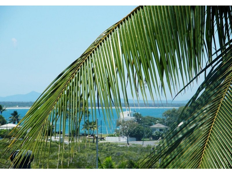 18 Dolphin Crescent, Taranganba QLD 4703