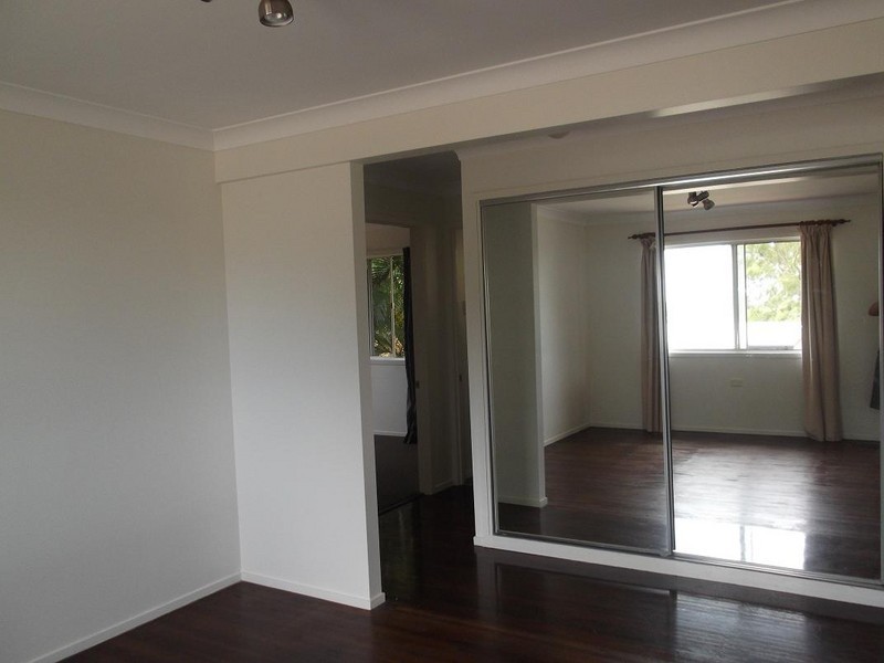 18 Dolphin Crescent, Taranganba QLD 4703