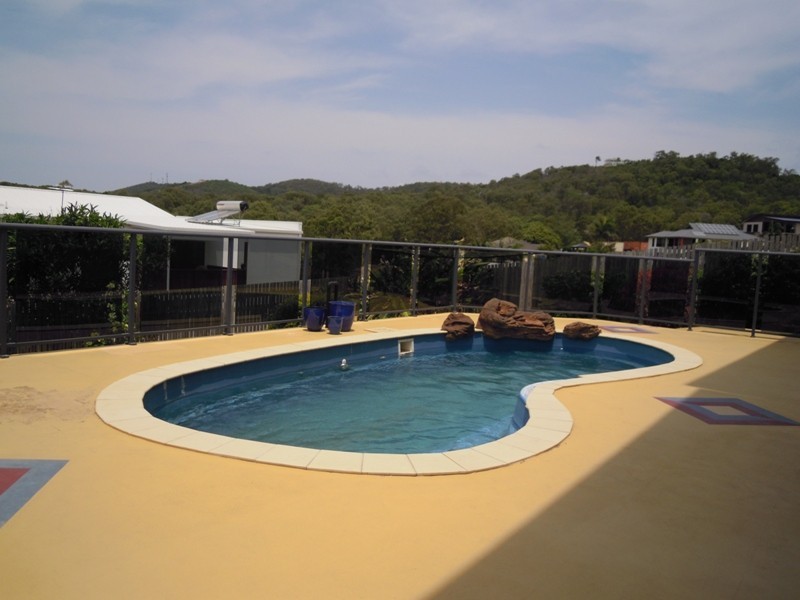 15 Pacific Vista, Pacific Heights QLD 4703
