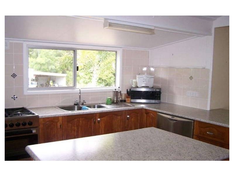 30 Adelaide Park Road, Yeppoon QLD 4703