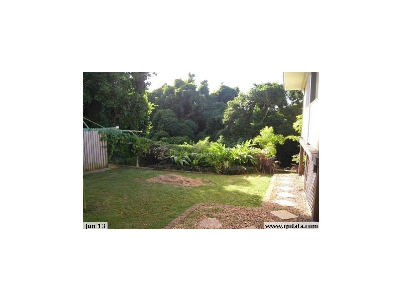 11 Barnes Street, Barlows Hill QLD 4703