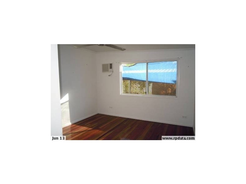 11 Barnes Street, Barlows Hill QLD 4703