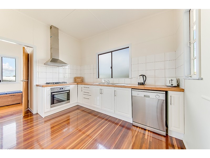 121 Matthew Flinders Drive, Lammermoor QLD 4703