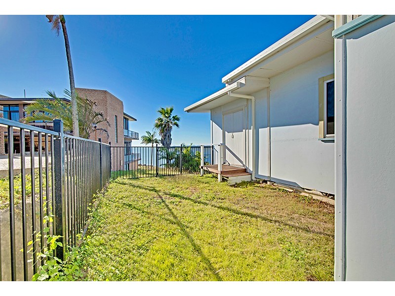 121 Matthew Flinders Drive, Lammermoor QLD 4703
