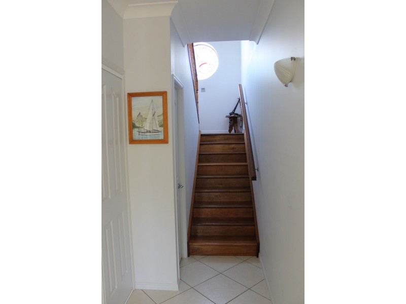 7 Pacific Vista Close, Pacific Heights QLD 4703