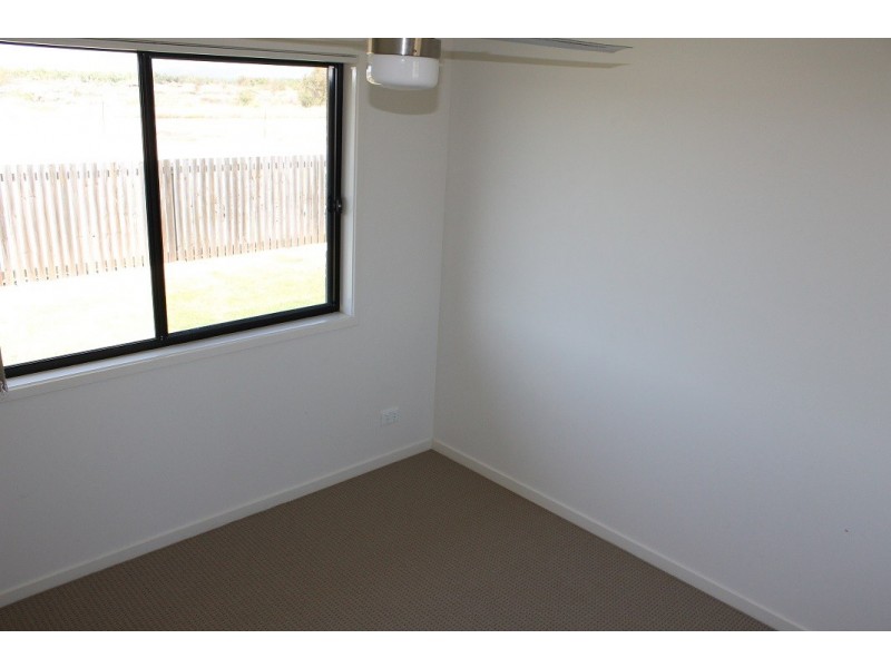 104 Amalfi Drive, Zilzie QLD 4710