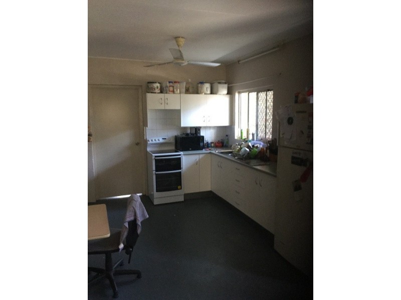 27 Charles Street, Yeppoon QLD 4703