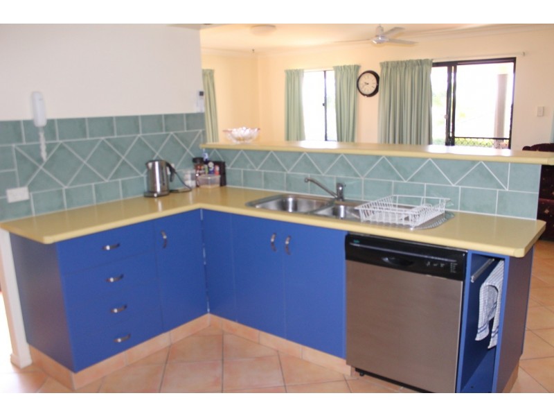 14 Tasman Crescent, Yeppoon QLD 4703