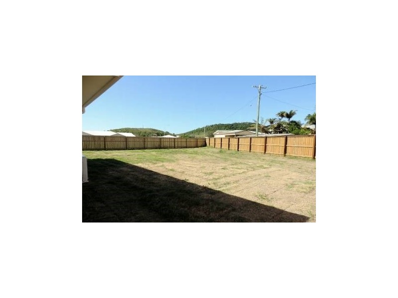 24 Outrigger Drive, Mulambin QLD 4703