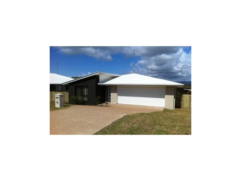 48 Falcon Crescent, Zilzie QLD 4710