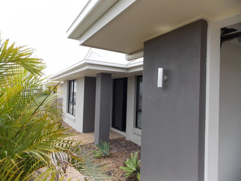 42 Eagle Heights, Zilzie QLD 4710