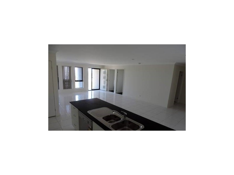 42 Eagle Heights, Zilzie QLD 4710