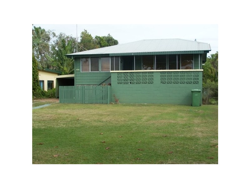 830 Scenic Highway, Kinka Beach QLD 4703