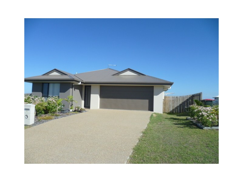 3 The Link, Zilzie QLD 4710