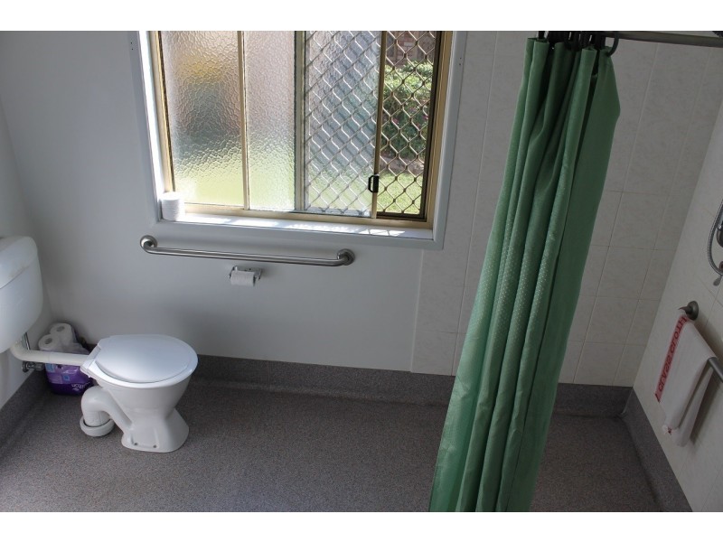 4 / 27 Rockhampton Rd, Yeppoon QLD 4703