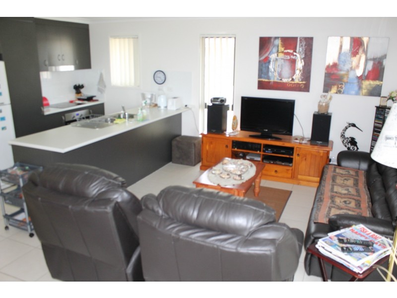 11 Outrigger Drive, Mulambin QLD 4703