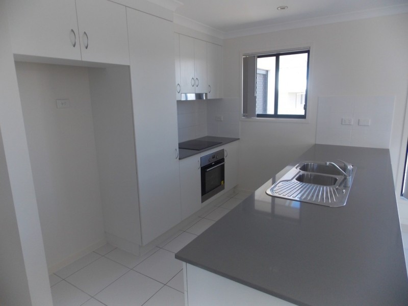 3 Falcon Crest, Zilzie QLD 4710