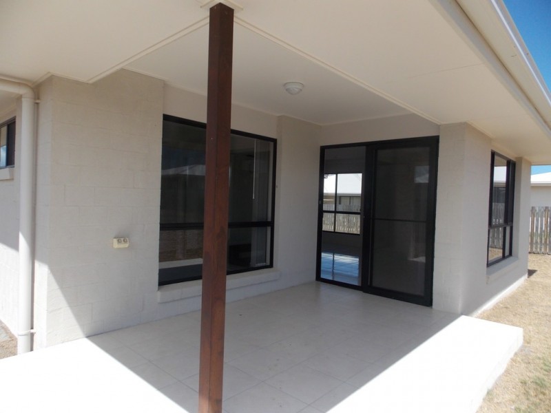 3 Falcon Crest, Zilzie QLD 4710