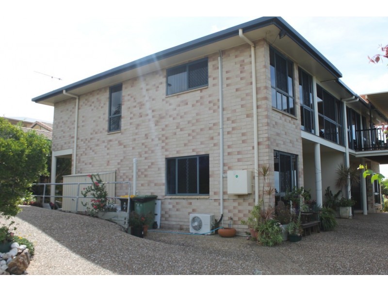 1/9 Coxwold Place, Pacific Heights QLD 4703