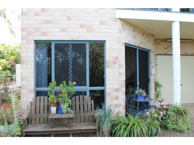 1/9 Coxwold Place, Pacific Heights QLD 4703