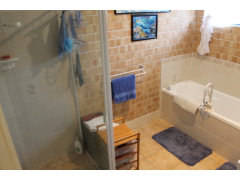 1/9 Coxwold Place, Pacific Heights QLD 4703