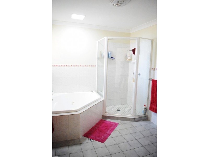 Unit 1/8 Pacific Drive, Pacific Heights QLD 4703