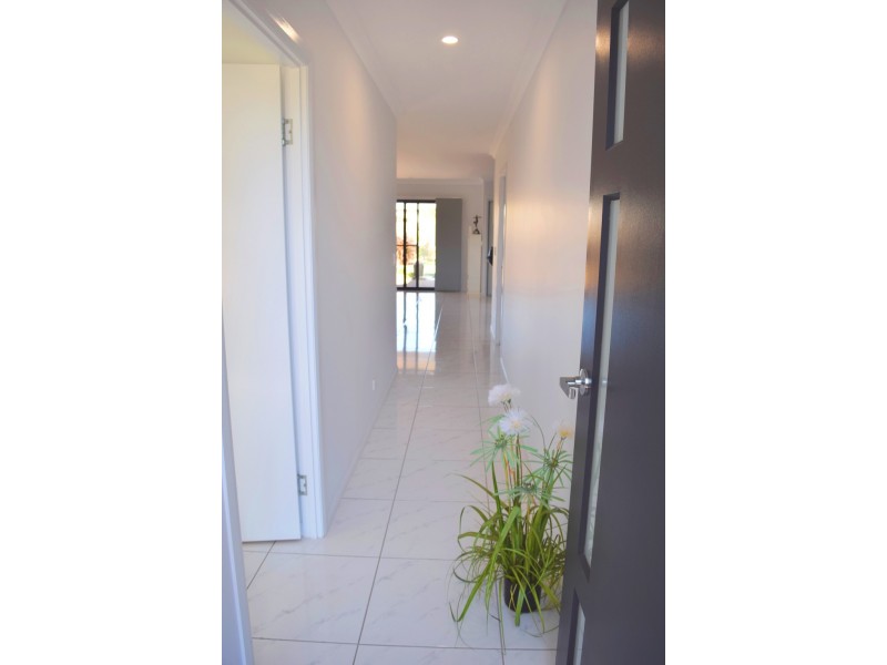 22 Norfolk Drive “The Pines”, Hidden Valley QLD 4703