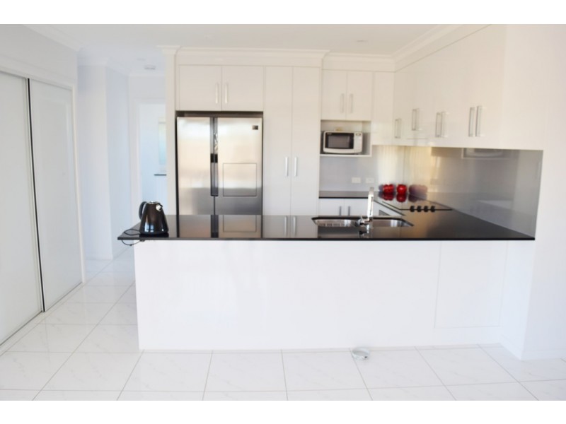 22 Norfolk Drive “The Pines”, Hidden Valley QLD 4703