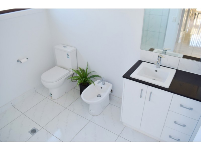 22 Norfolk Drive “The Pines”, Hidden Valley QLD 4703