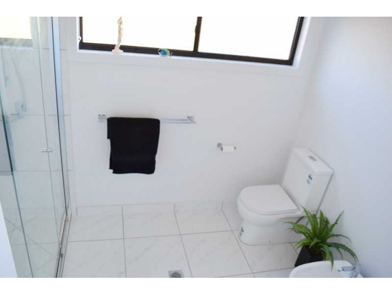 22 Norfolk Drive “The Pines”, Hidden Valley QLD 4703