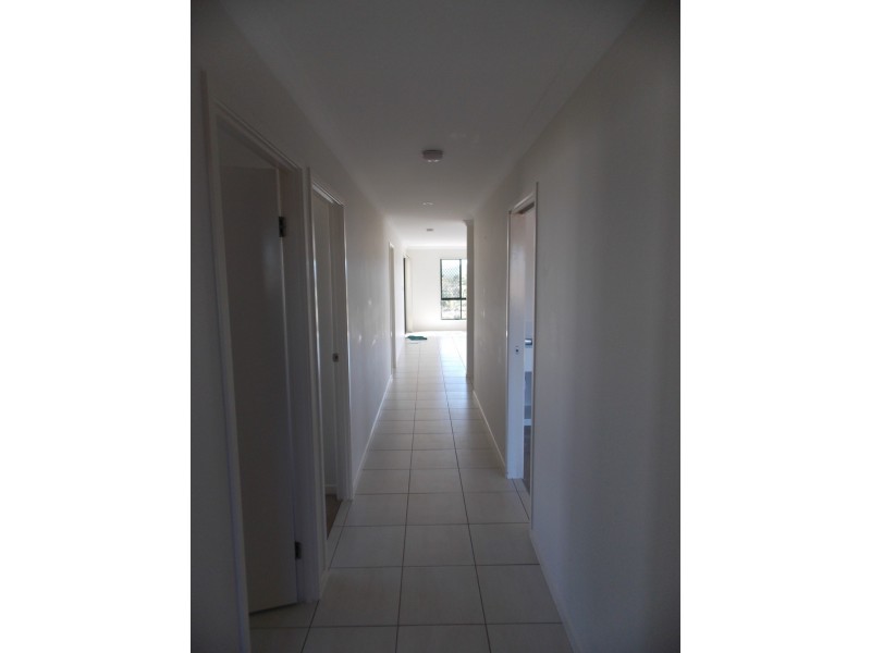 56 Falcon Crest, Zilzie QLD 4710