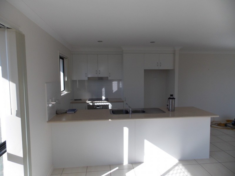 56 Falcon Crest, Zilzie QLD 4710