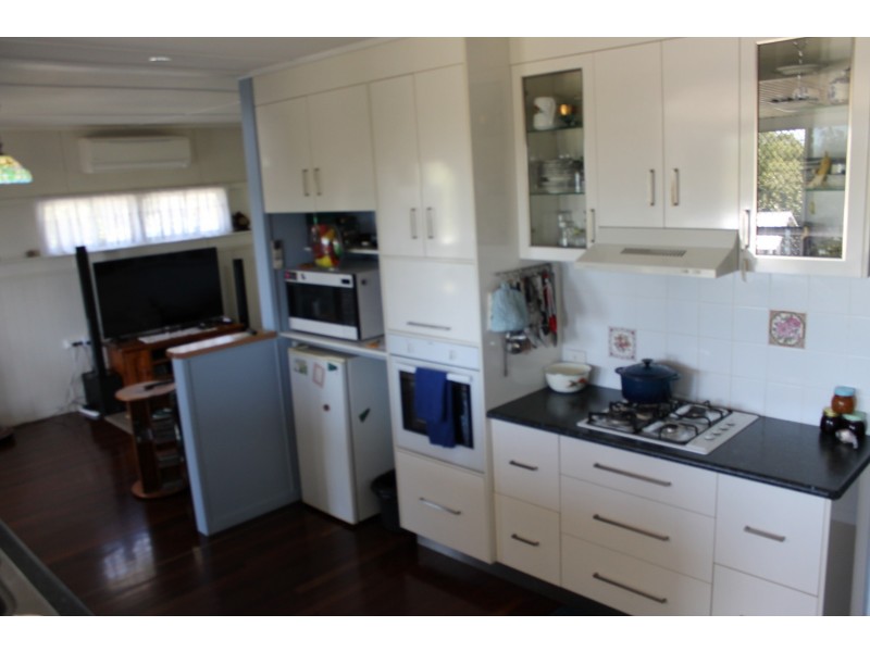 957 Tanby Road, Tanby QLD 4703