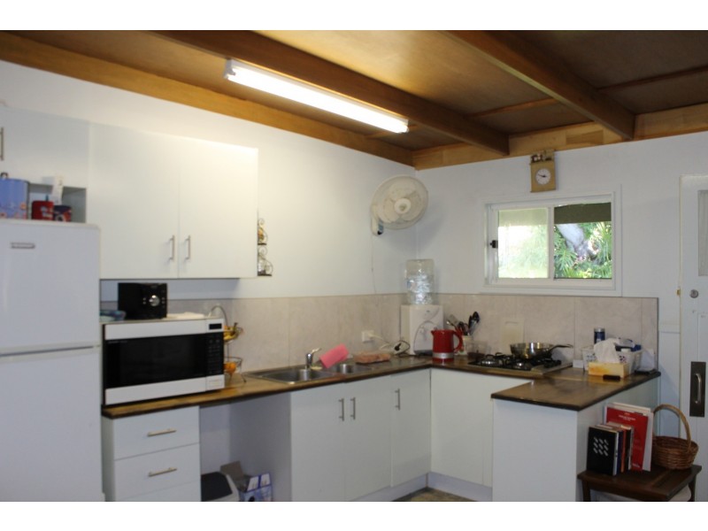 957 Tanby Road, Tanby QLD 4703