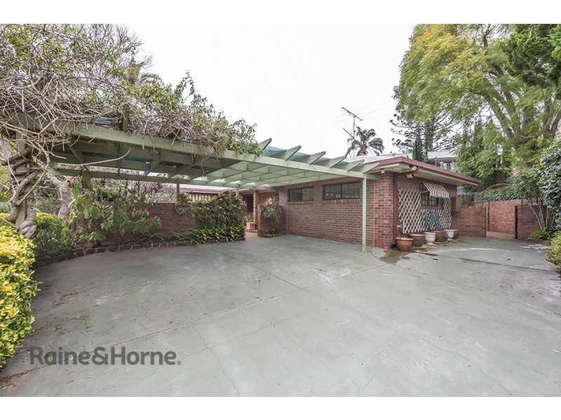 7 Holly Street, East Toowoomba QLD 4350