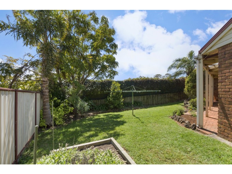 15 Beer Court, Kearneys Spring QLD 4350