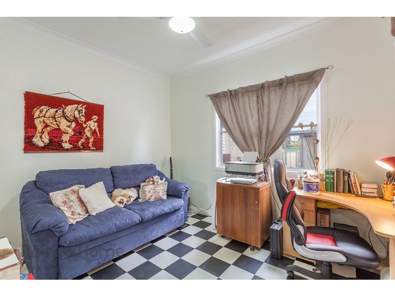 27 Buckland Street, Harristown QLD 4350