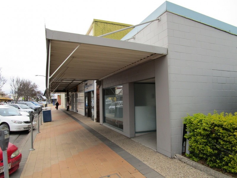 145 Cunningham Street, Dalby QLD 4405