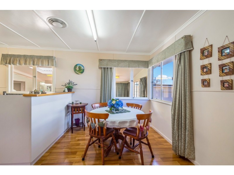 31 Shennan Street, Harristown QLD 4350