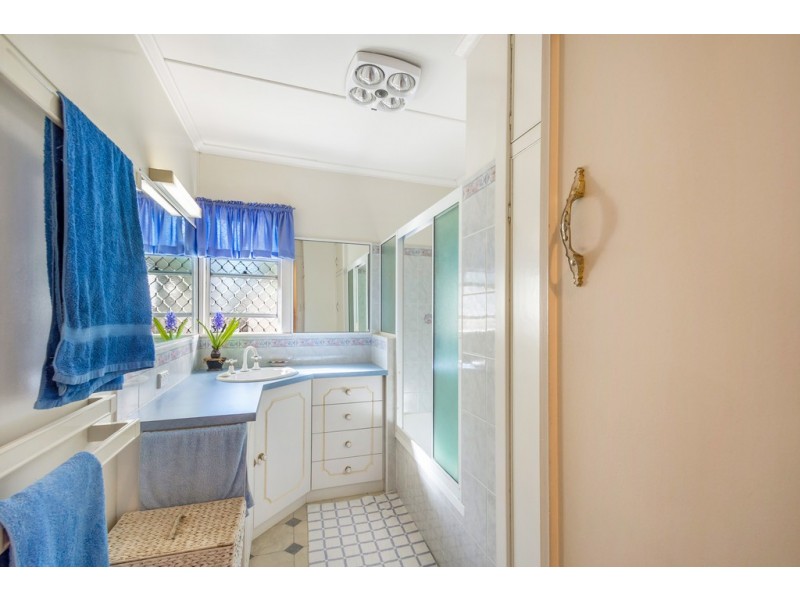 31 Shennan Street, Harristown QLD 4350