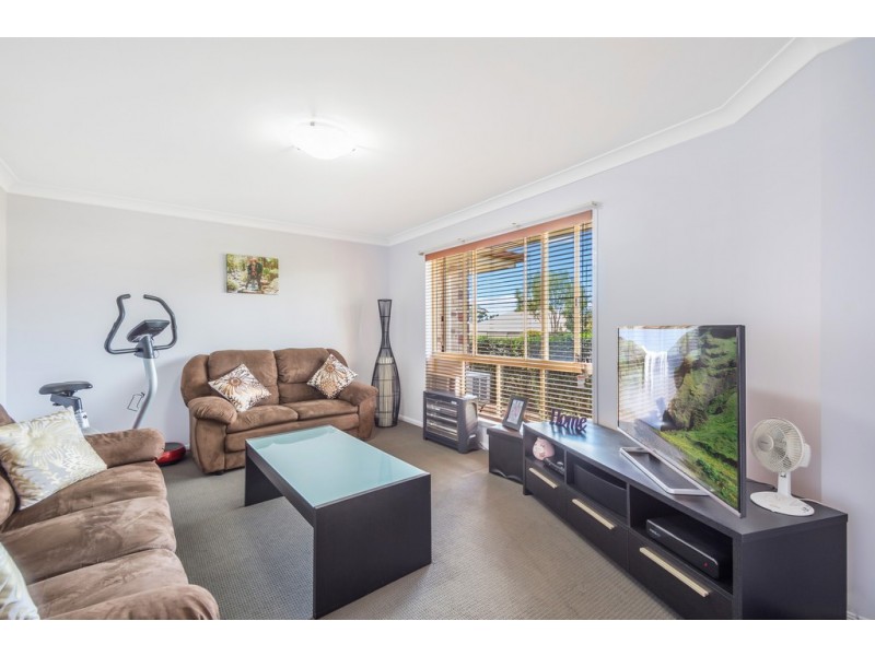 13 Christina Court, Middle Ridge QLD 4350