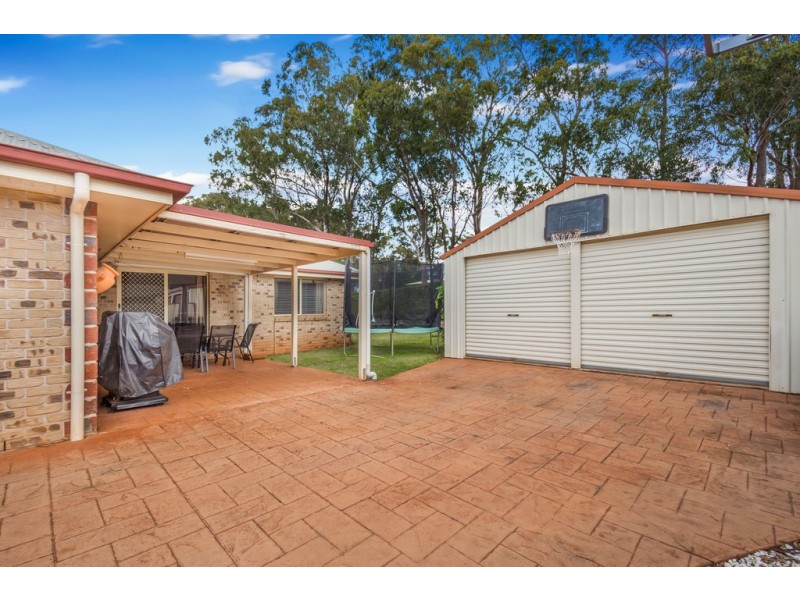 13 Christina Court, Middle Ridge QLD 4350