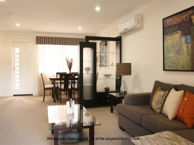 9/339 Spring Street, Kearneys Spring QLD 4350