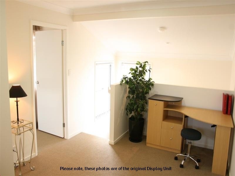 9/339 Spring Street, Kearneys Spring QLD 4350