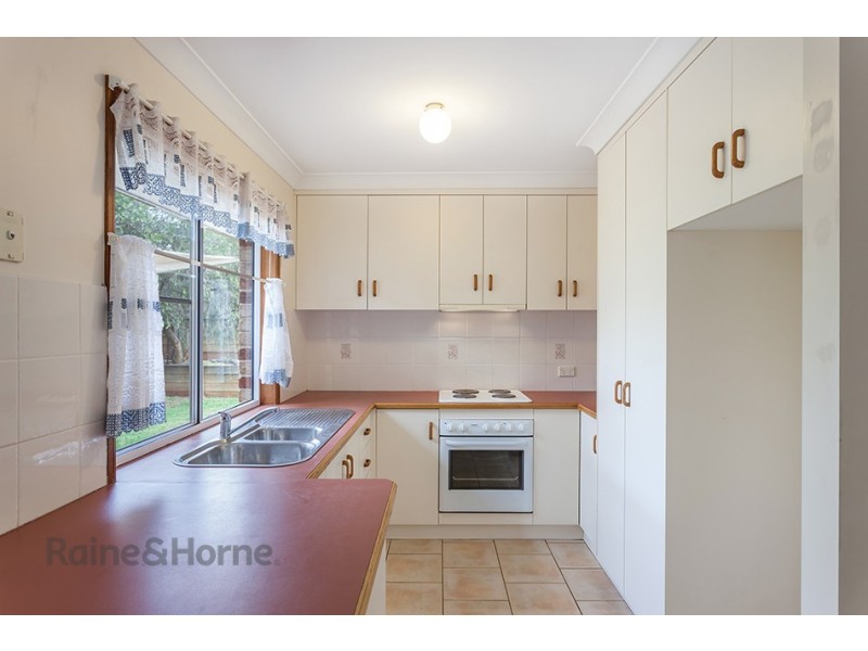 6 O’Beirne Street, Kearneys Spring QLD 4350