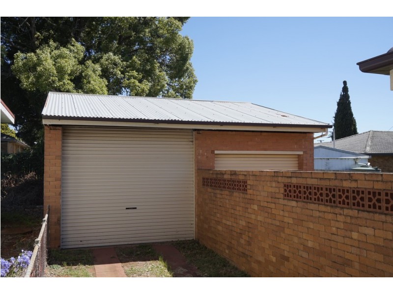 363 Bridge Street, Wilsonton QLD 4350