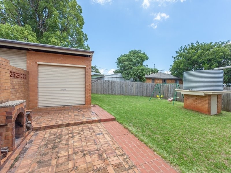 363 Bridge Street, Wilsonton QLD 4350